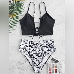 ZAFUL Dalmatian Dot Lace-up Tankini Swimsuit - Black L